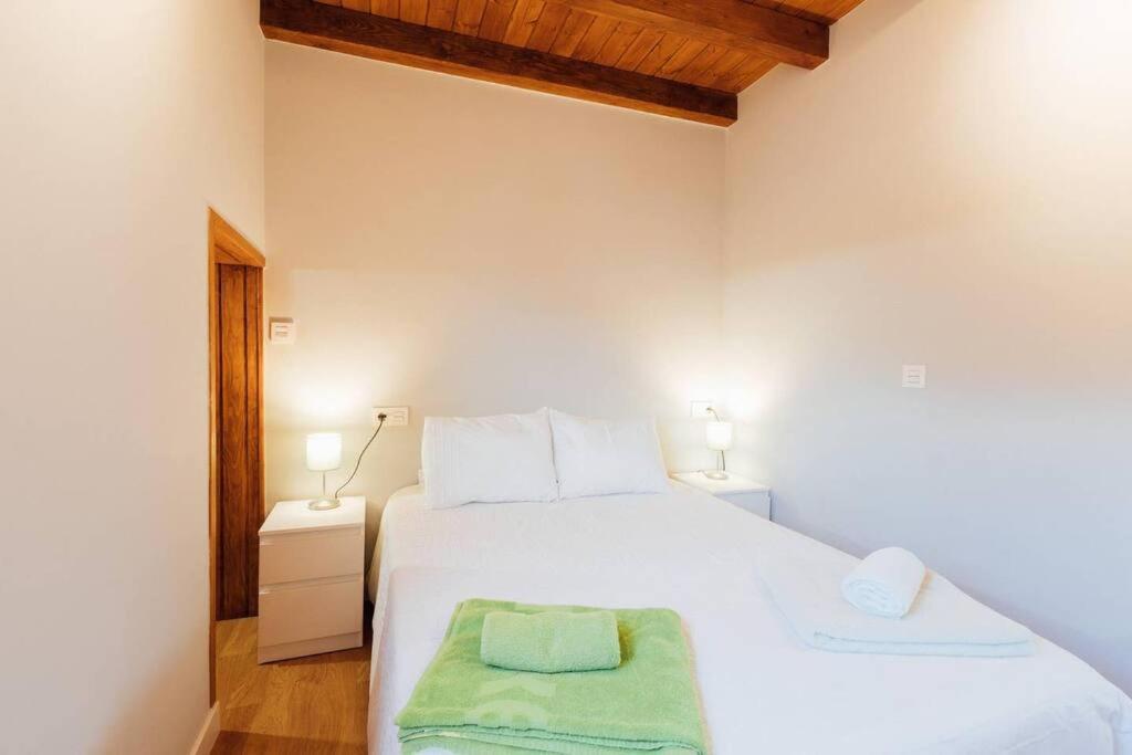 Chalet En La Cuidad- Con Jardin Y Barbacoa Хіхон Екстер'єр фото