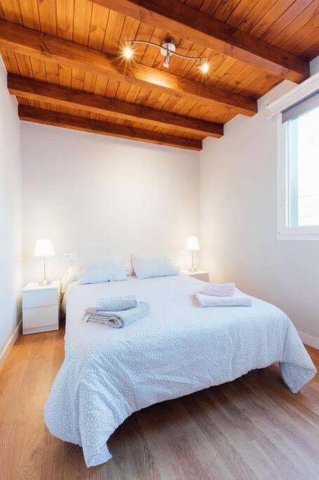 Chalet En La Cuidad- Con Jardin Y Barbacoa Хіхон Екстер'єр фото