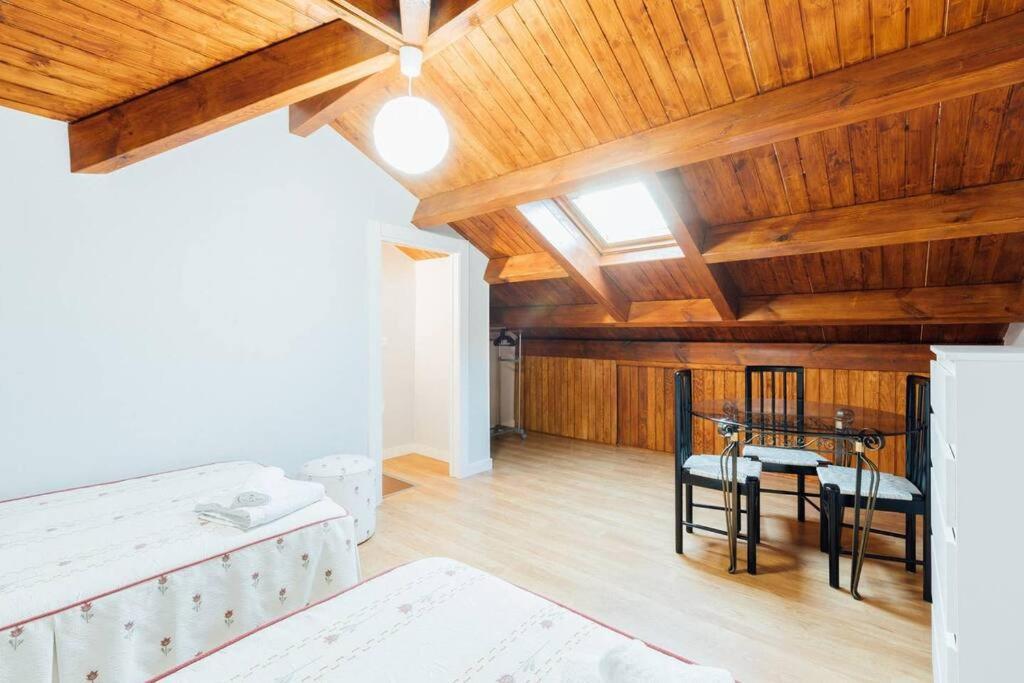 Chalet En La Cuidad- Con Jardin Y Barbacoa Хіхон Екстер'єр фото